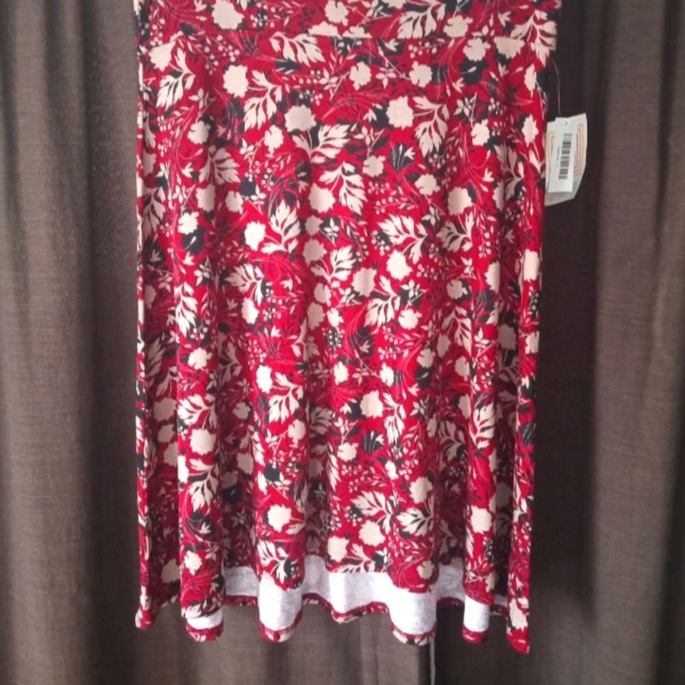 Lularoe - Picture 6 of 6